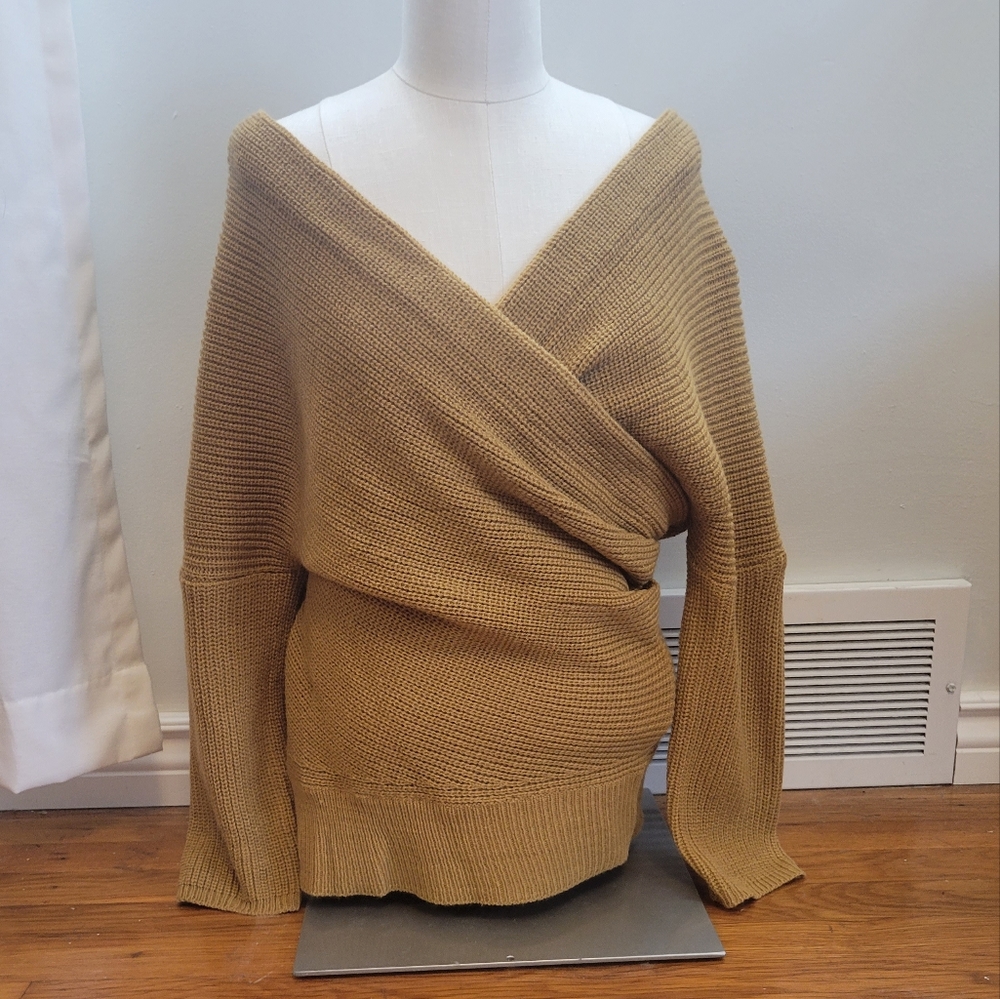 VICI Tan Off the Shoudler Sweater sz S